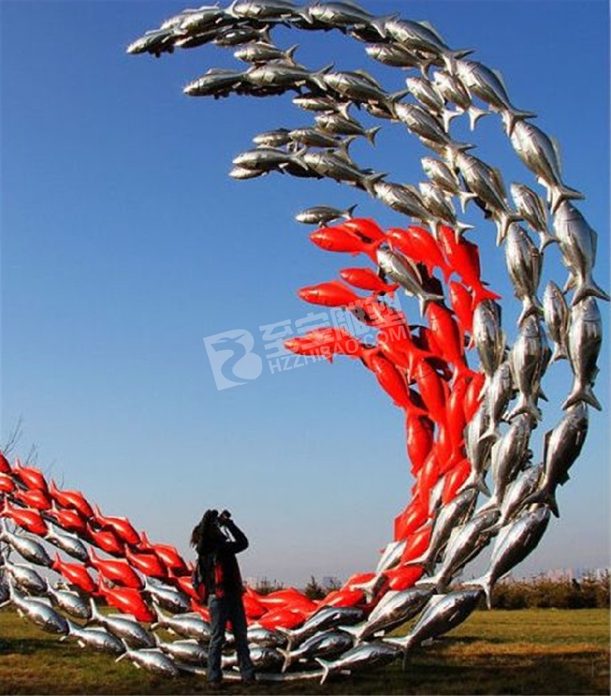 戶外地標性建筑鏡面魚群不銹鋼雕塑定制